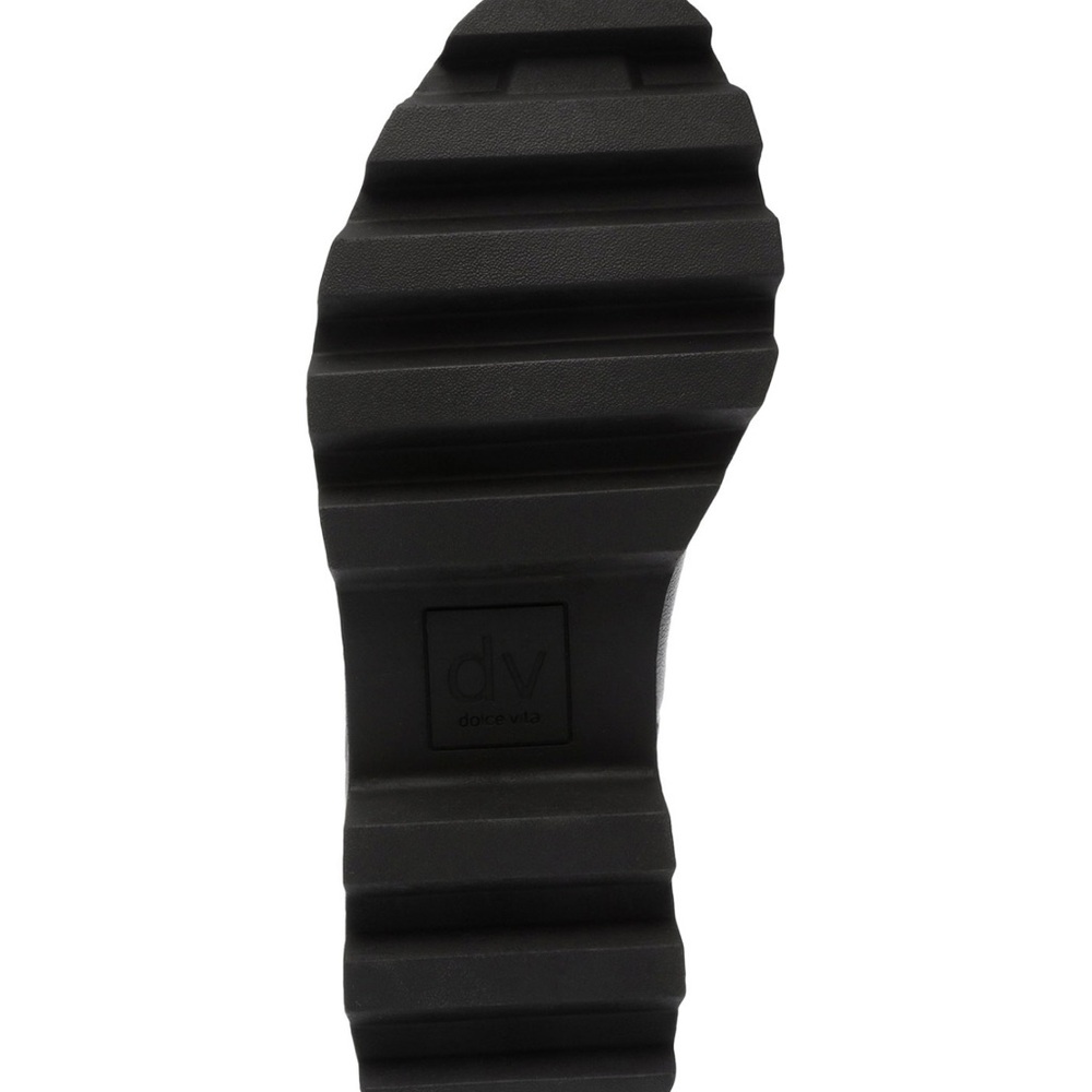 Black woman’s Shoes